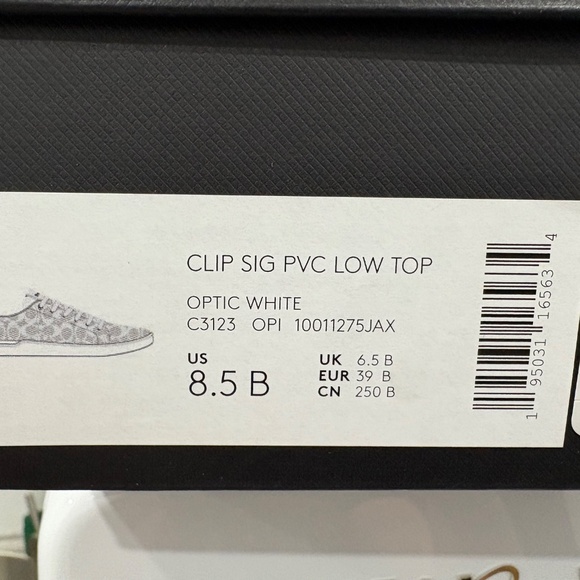 Coach white and pink sneaker - Picture 6 of 7